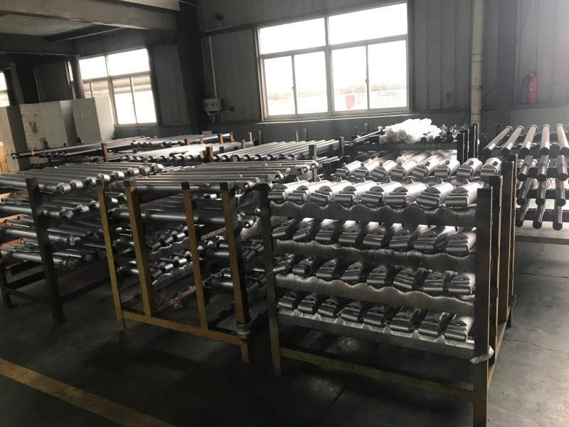 油缸成品車間一角