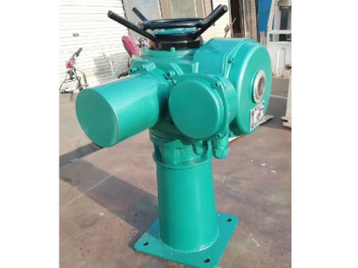 Hoist/Crest door Machine