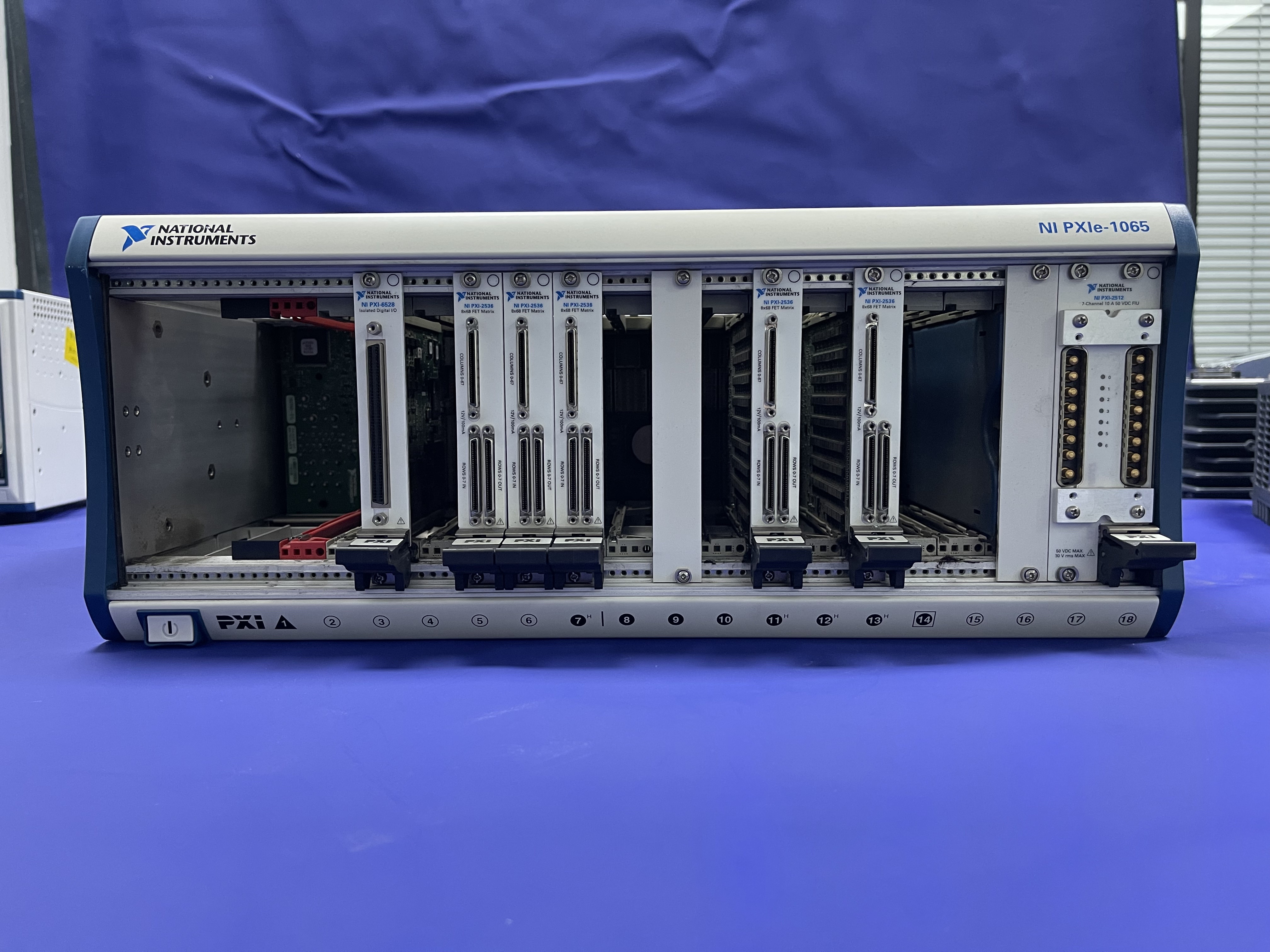 PXIe-1065