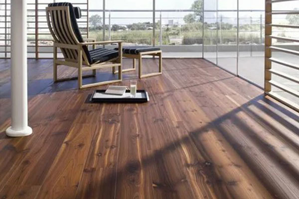 The Rising Debate: PVC Flooring vs. SPC Flooring