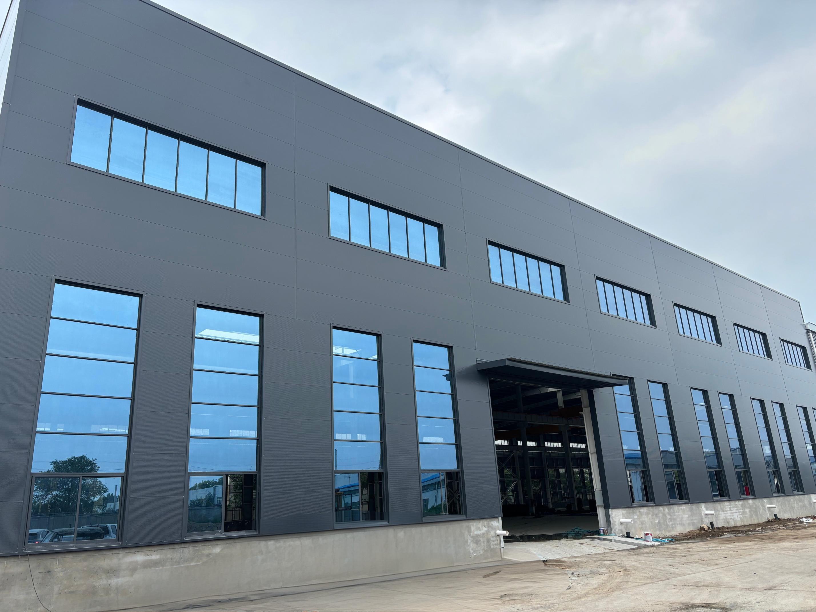 After three months, a brand new steel structure workshop was built.