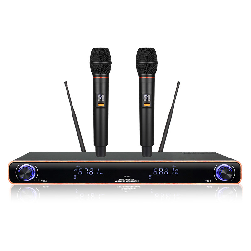 MF-337 Wireless Microphone Product Display