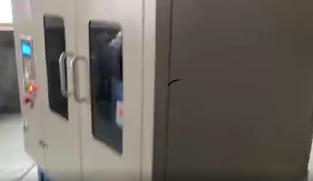 安装棚顶导轮1