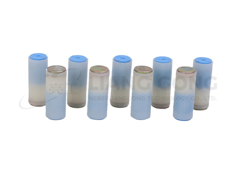 Plastic - cased nail gun cartridges