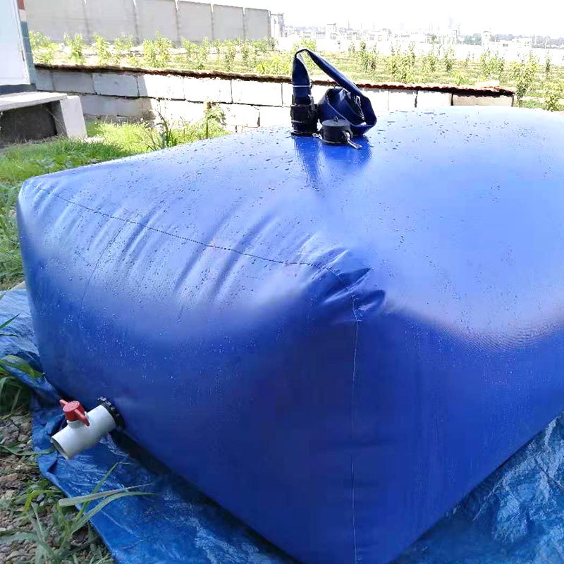 Water bladder