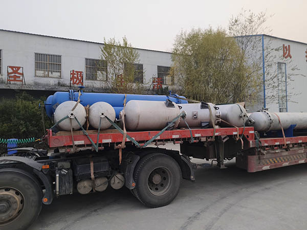 Proper maintenance of glass lined reaction vessels can extend their service life