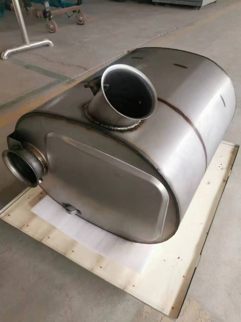 催化消声器的性能特点 催化消声器的性能特点