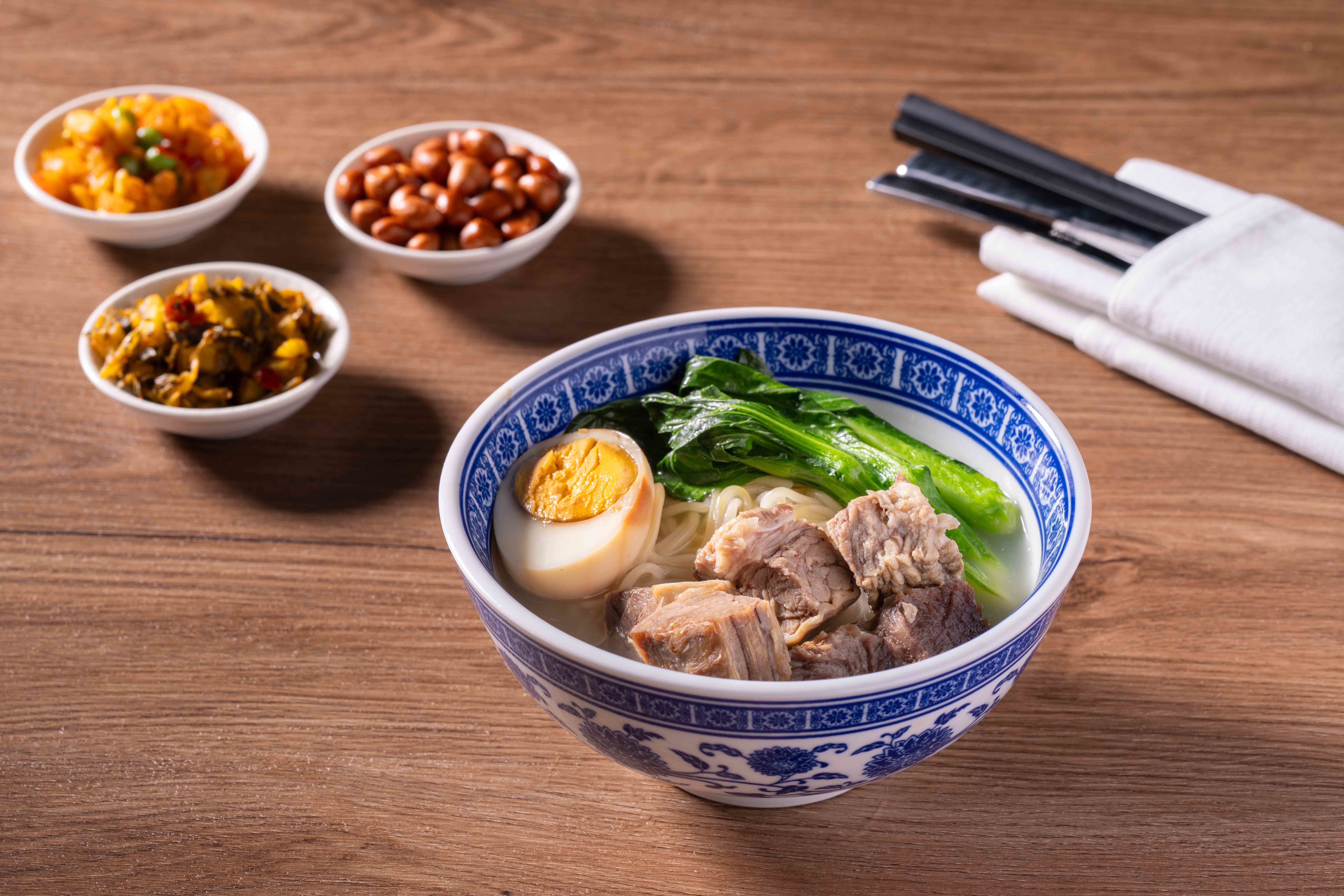 海南小黄牛牛肉面