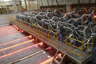 Which rolling mills can be lubricated with oil and gas?