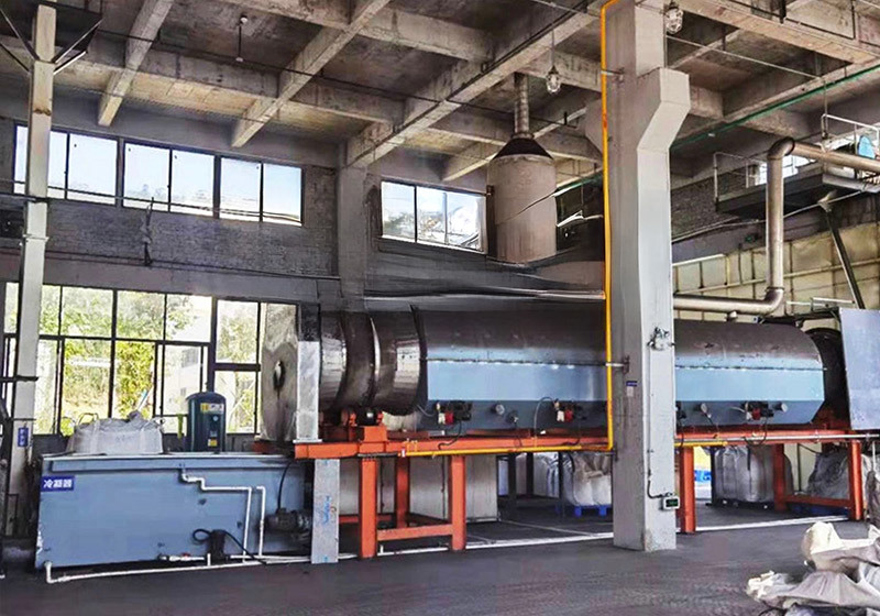 Activated carbon regeneration equipment