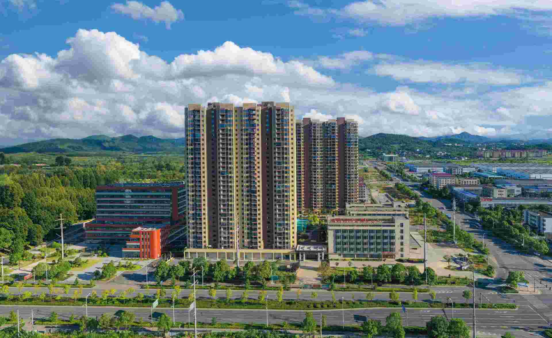 婁底市湘村名園項(xiàng)目一、二標(biāo)段