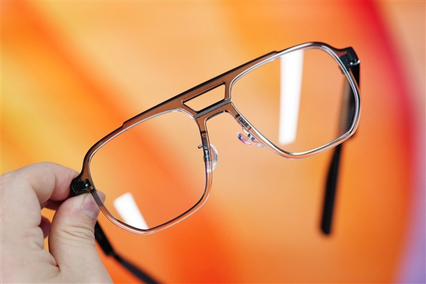 Protection of glasses Protection of glasses