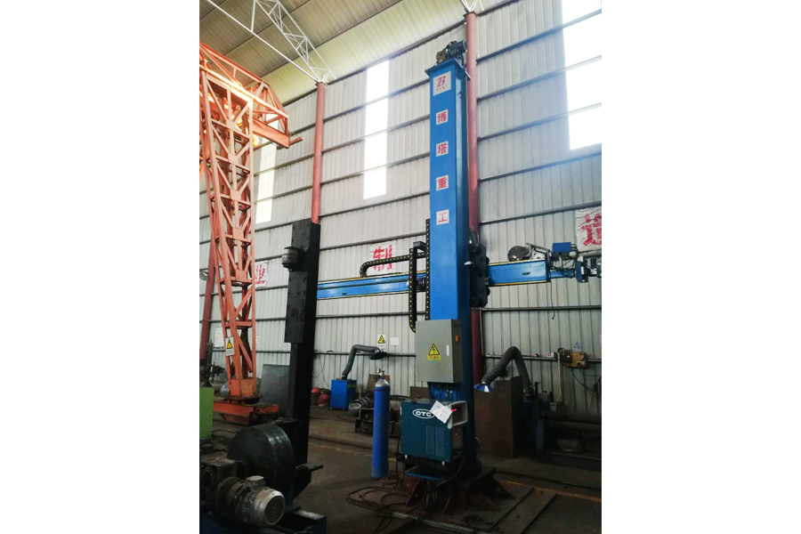 Automatic welding machine Automatic welding machine