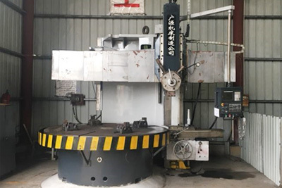 CNC saw machine CNC saw machine