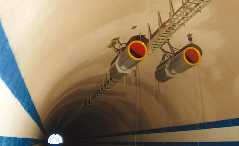 Chengnan Highway Xihua Mountain Tunnel