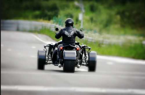 路威机车