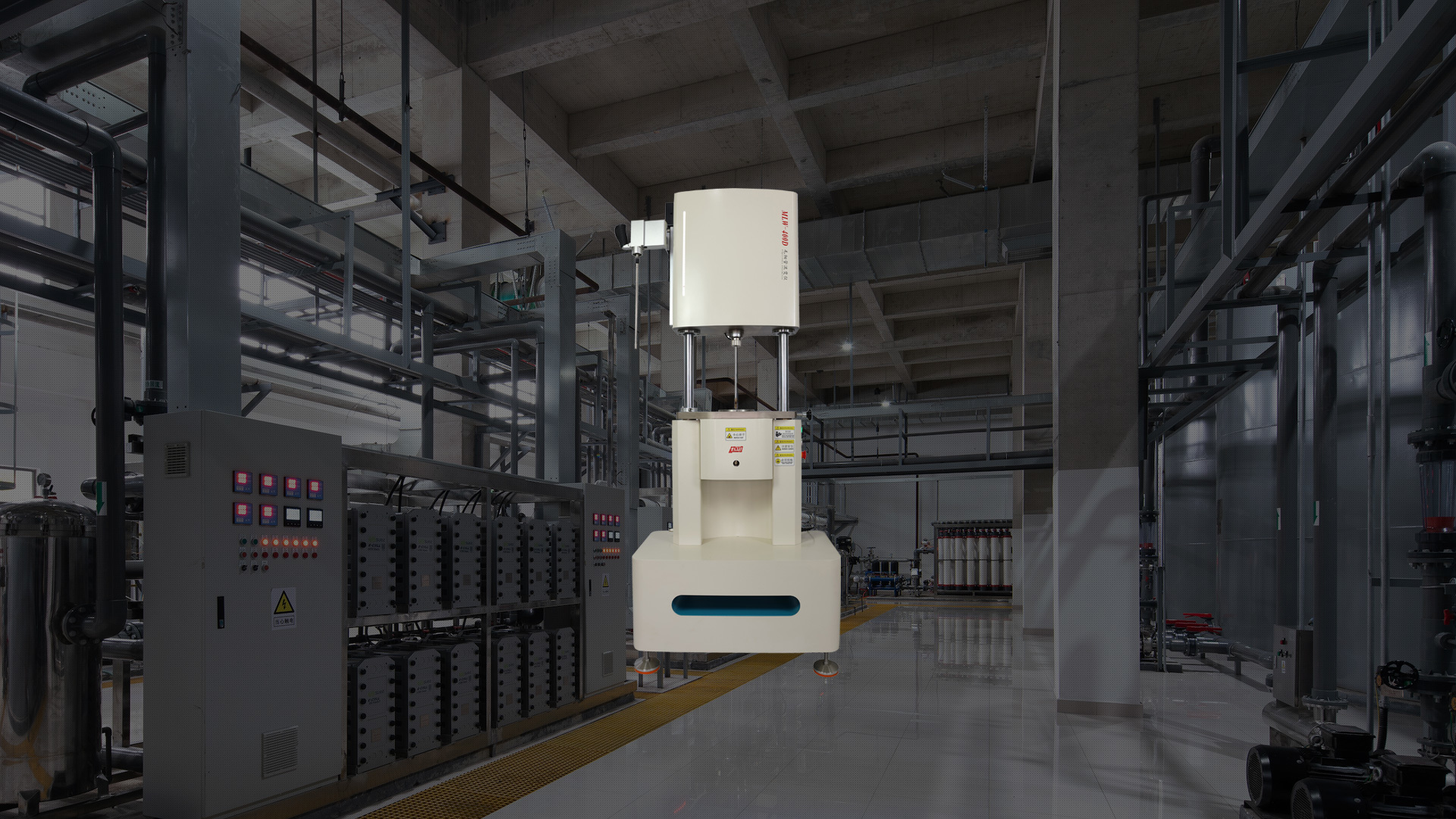 After 35 years of ups and downs, it has led the way in the field of testing machine development and production, becoming a pioneer in this industry in China.