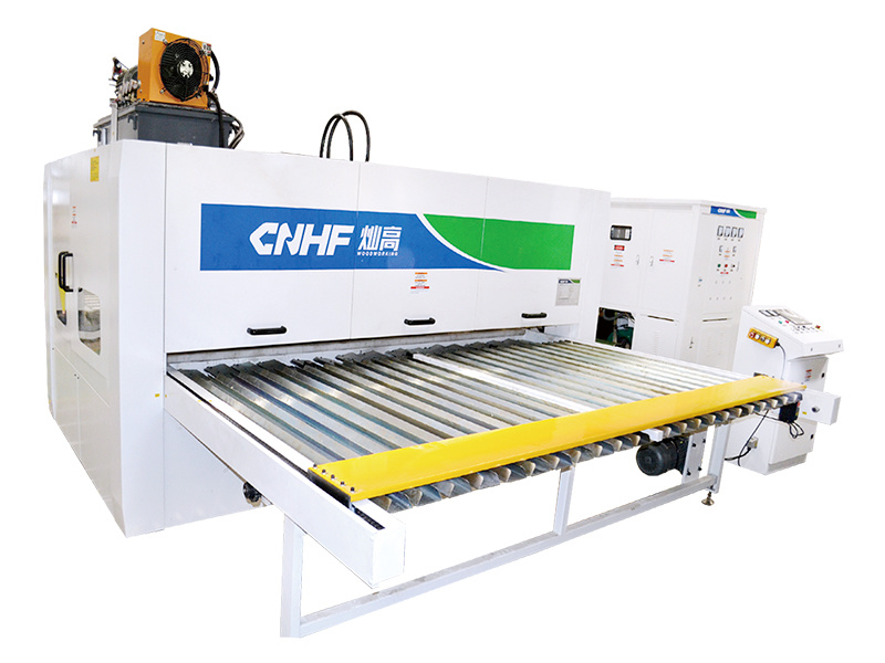 Continuous wide and HF(RF) splicing production line