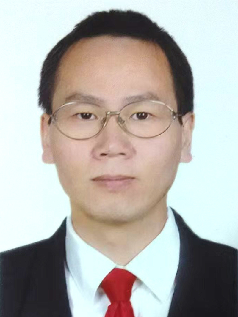 顾建华