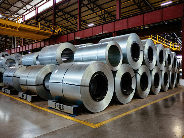 According to the use of carbon steel can be divided into carbon structural steel