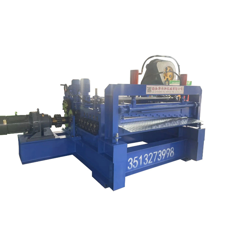 Chequer Plate 3mm 4mm 6mm Metal Embossing Machine Anti-Slip Embossed Metal Sheet Making