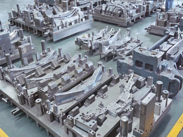The future development trend of stamping mold