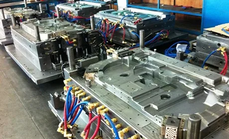 Ford auto door