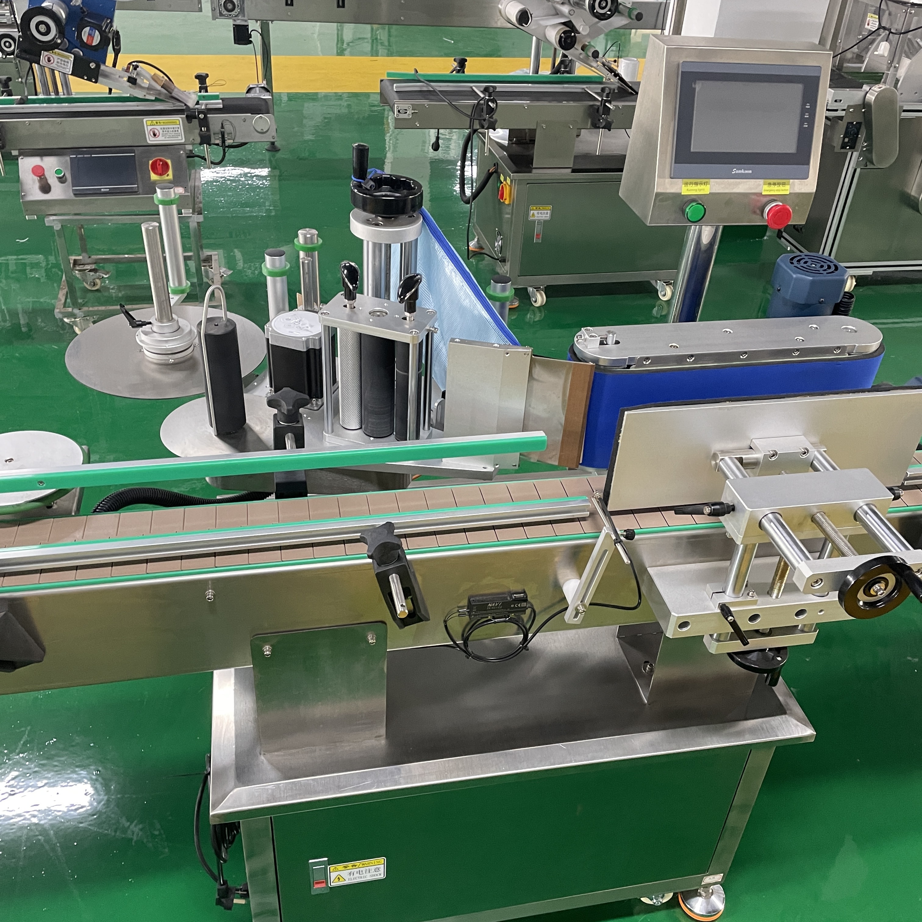 Automatic High-Performance Round Bottles Labelling Machine