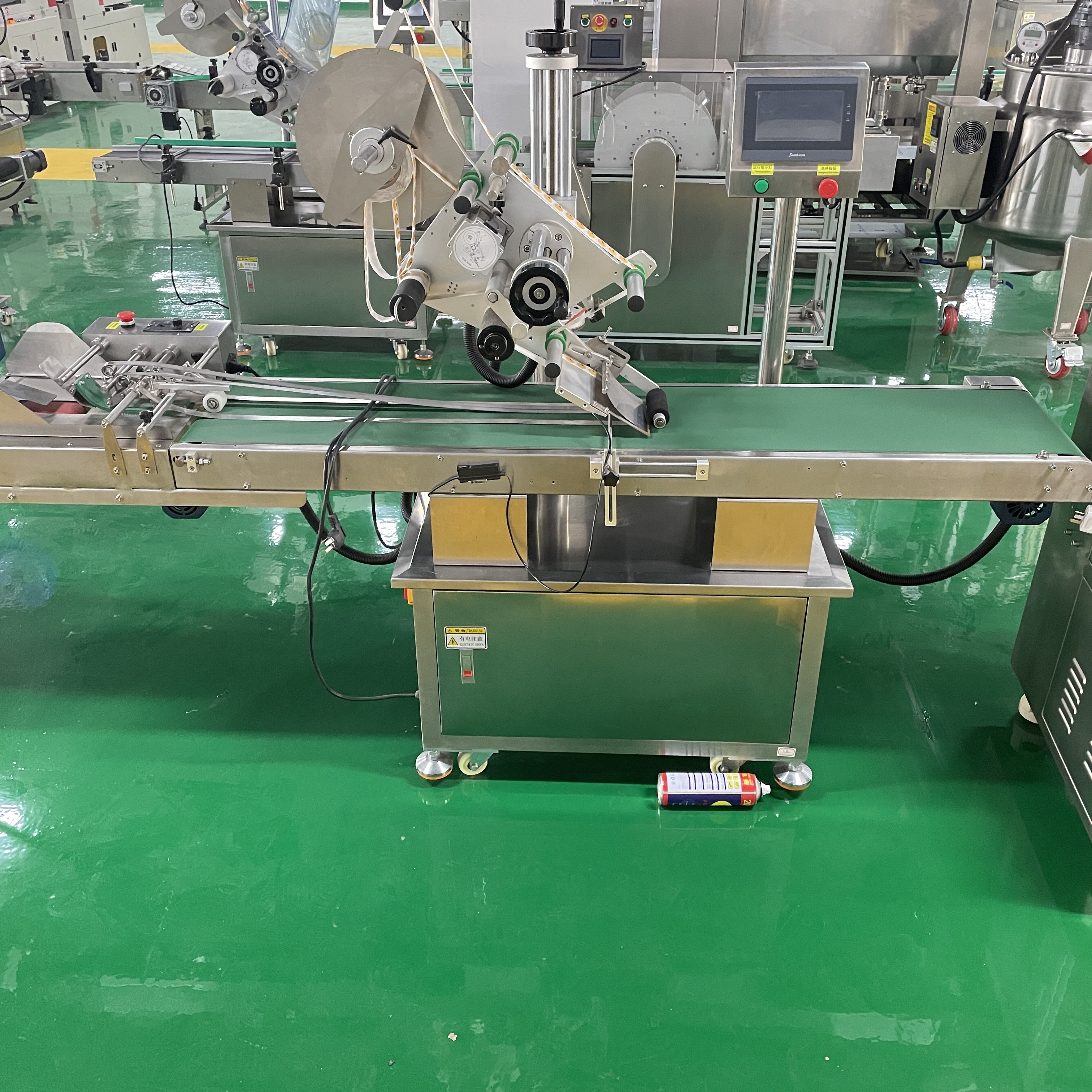 Automatic High-Performance Round Bottles Labelling Machine