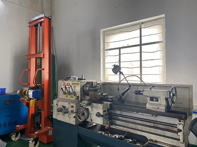Lathe