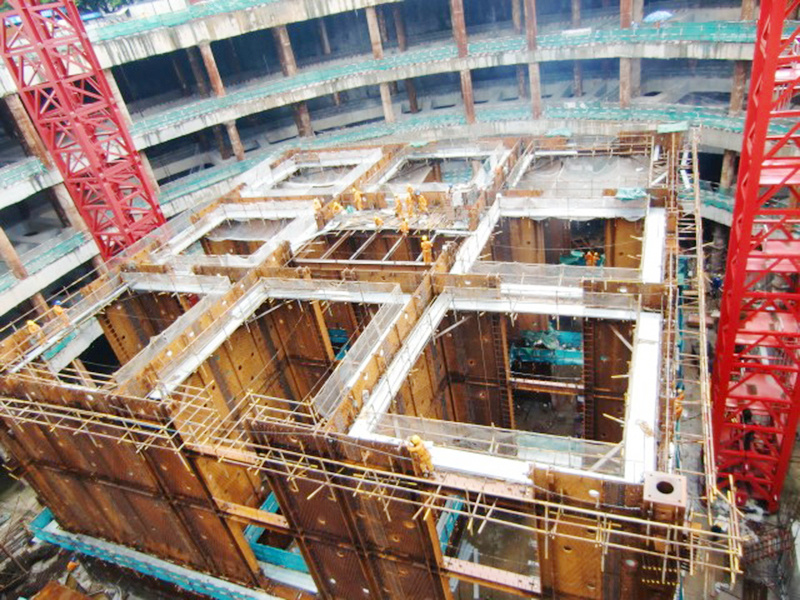 240 × 65 Shenzhen Safe Construction Site