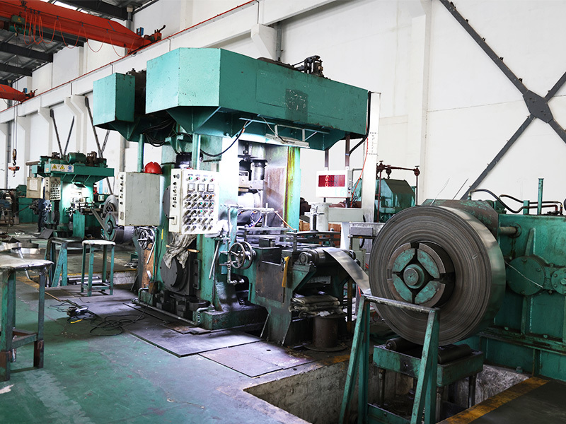 Rolling mill