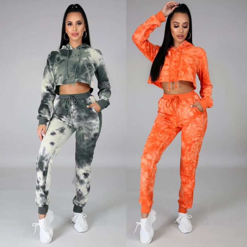 Wholesale Tie Dye  Hoodie and Pants 2 Piece Jogger Suit Set Custom Women Sweatsuit