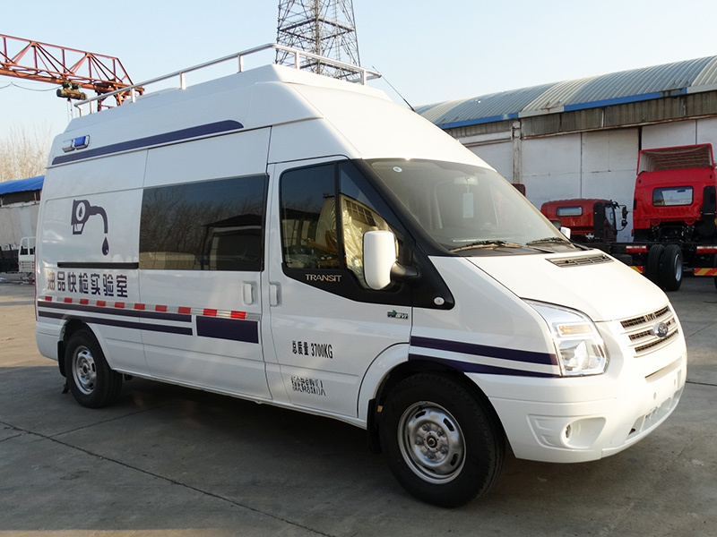 Oil testing vehicle