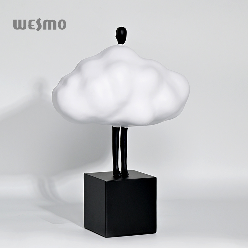 Simple and modern black and white resin cloud - shaped figure sculpture ornaments for livingroom