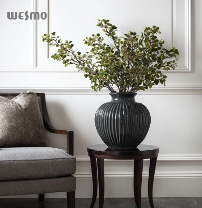 Timeless Charm Fluted Vase – Classic Elegance in Form