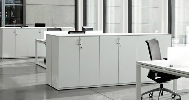 Metal cabinet