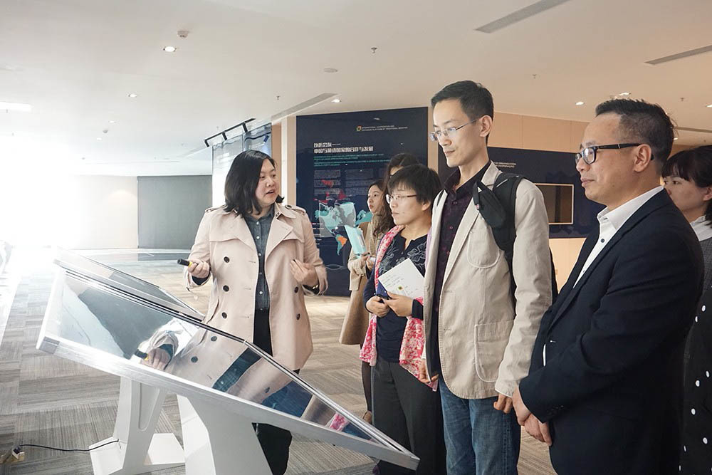On March 13, 2018, Liu Dongmin, the director of the International Finance Office of the Institute of World Economics and Politics at the Chinese Academy of Social Sciences, led a delegation from the third-party evaluation team of the China-Portuguese Forum to conduct an on-site investigation at the industrial park. On March 13, 2018, Liu Dongmin, the director of the International Finance Office of the Institute of World Economics and Politics at the Chinese Academy of Social Sciences, led a delegation from the third-party evaluation team of the China-Portuguese Forum to conduct an on-site investigation at the industrial park.