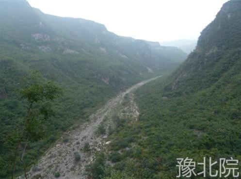 修武县白龙潭水库地质勘察