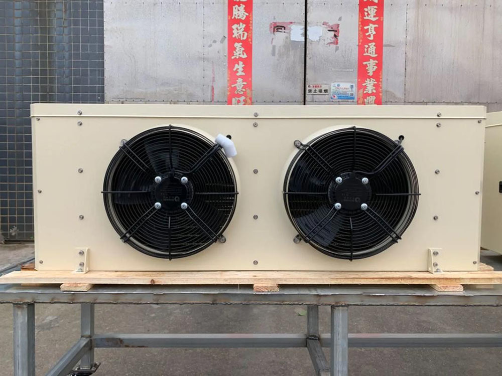 冷風機
