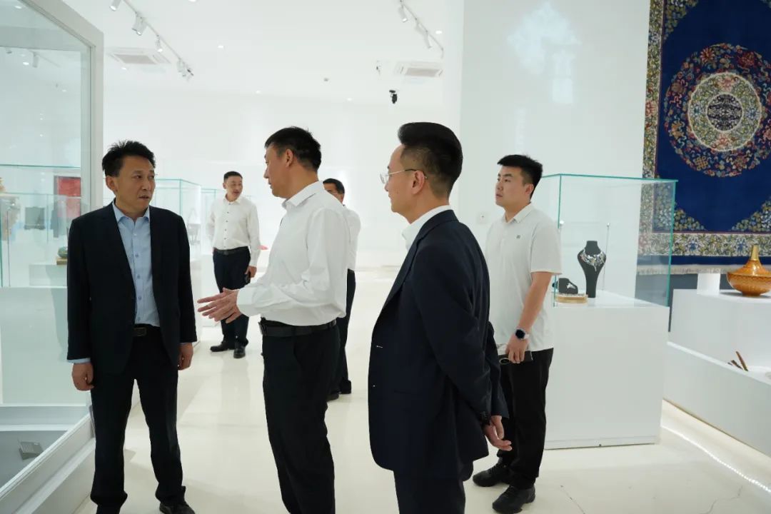 深化校企合作 赋能职业教育高质量发展丨保定文发集团领导莅临中国匠谷院校考察调研