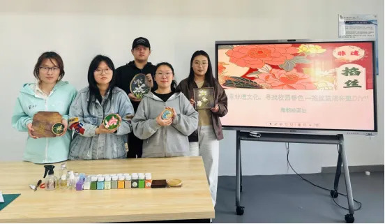 【校园时讯】“传承非遗文化，寻找校园春色——掐丝珐琅画”海韵绘画社非遗体验活动圆满收官！