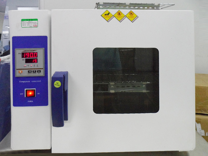 電熱恒溫高溫試驗(yàn)機(jī)