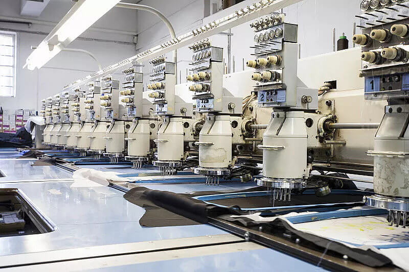 Raincoat fabric laser cutting Raincoat fabric laser cutting