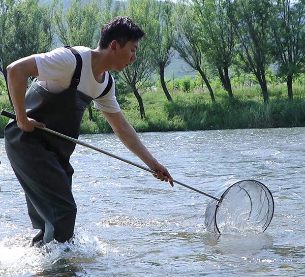 chest waders fly fishing
