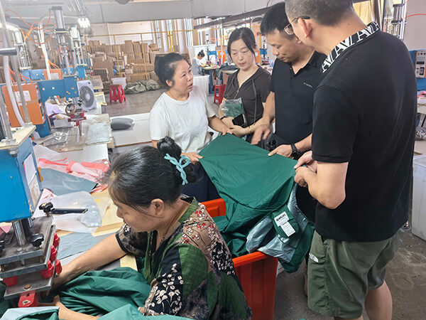 Raincoat jacket suit production