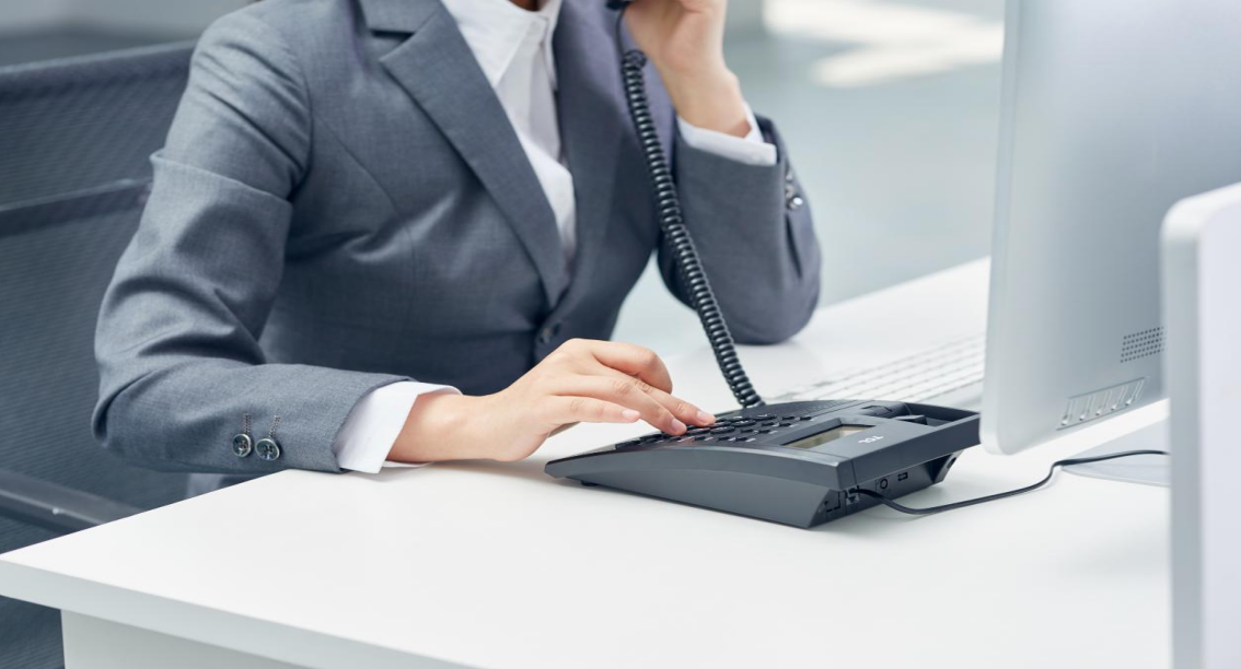 Customer Service Hotline System