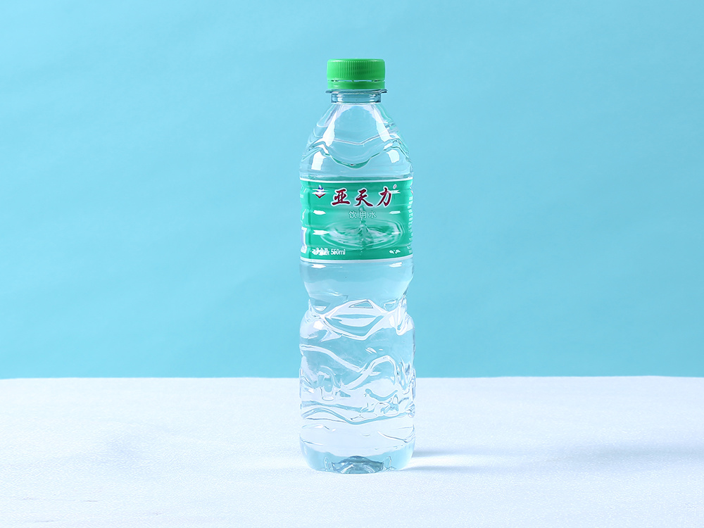 瓶裝水