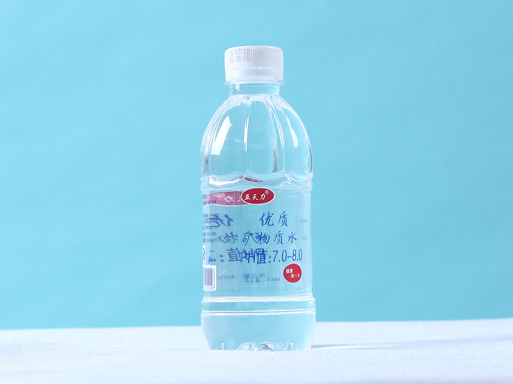 瓶裝水