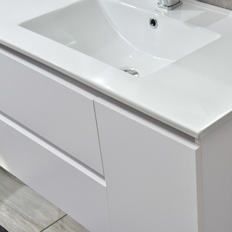 BS-F2102